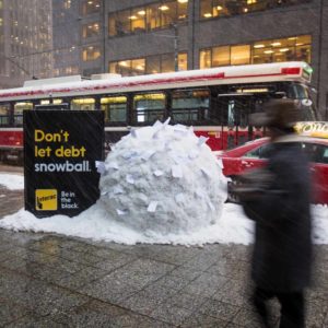 pubblicità creativa interact debiti
